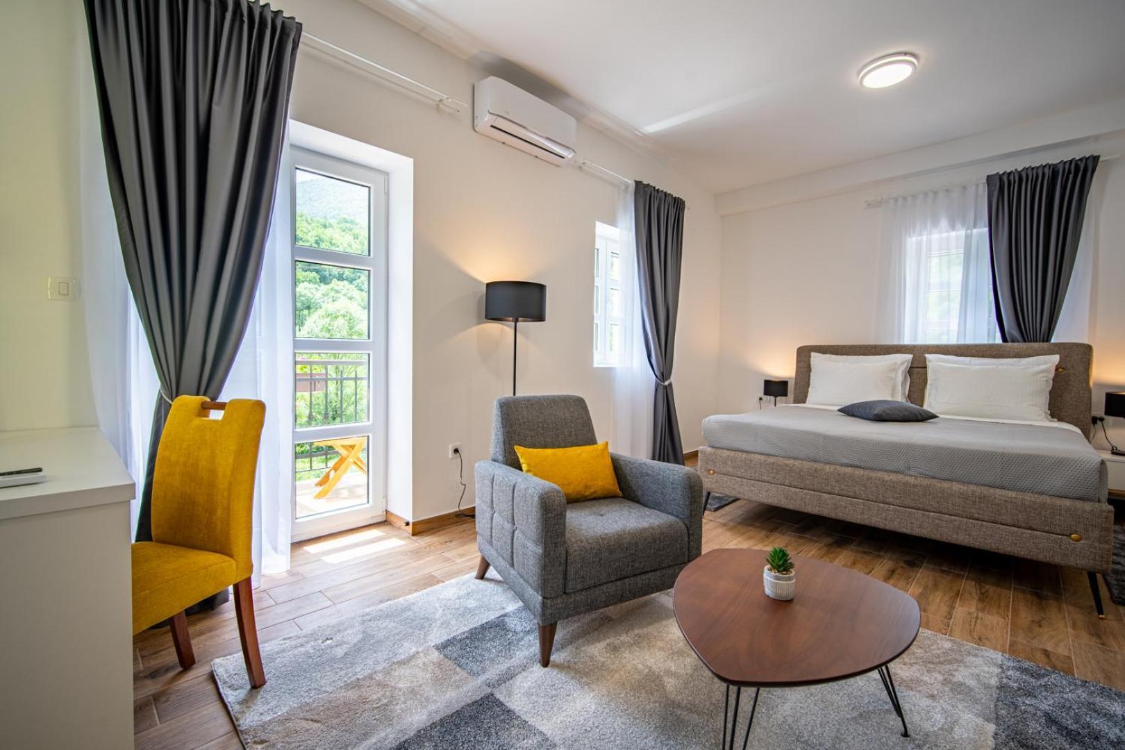 Skala Luxury Rooms Cetinje Buitenkant foto